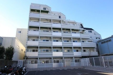 ＡＺＥＳＴ千鳥町の外観