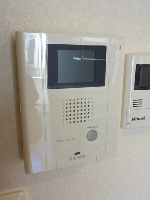 立川市柴崎町１丁目の賃貸マンションのセキュリティ|★訪問者の分かるＴＶモニターホン★