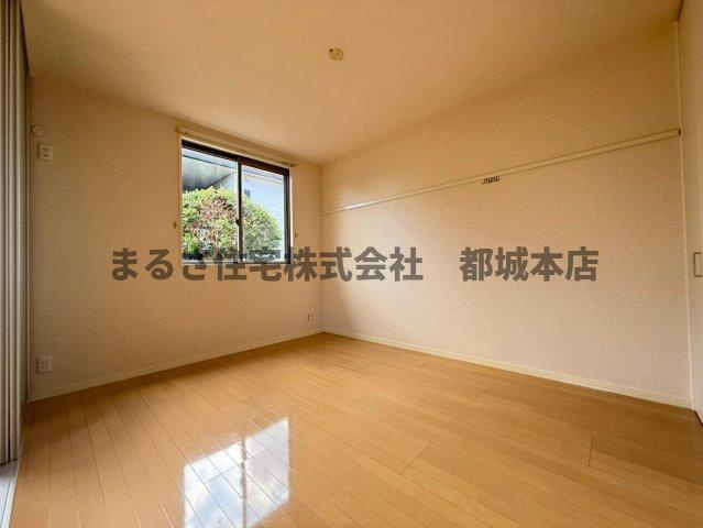 Villa OkuboA棟の洋室