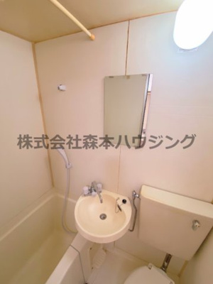 【洗面所】 | 　ヴィラ守口 | 洗面所です