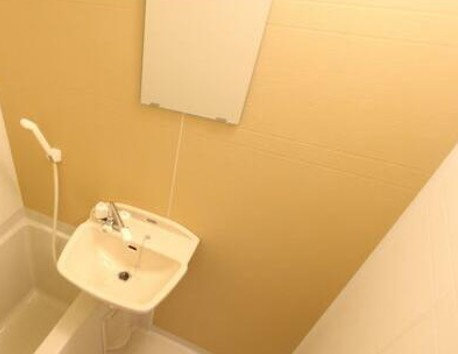 葛飾区高砂６丁目のアパートの洗面所