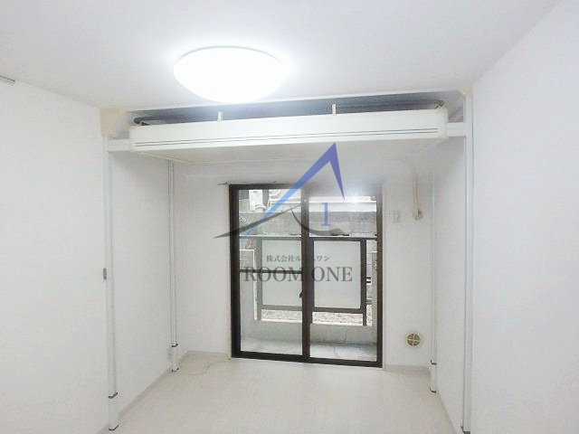 プレール新板橋の居間・リビング|洋室のお部屋です。