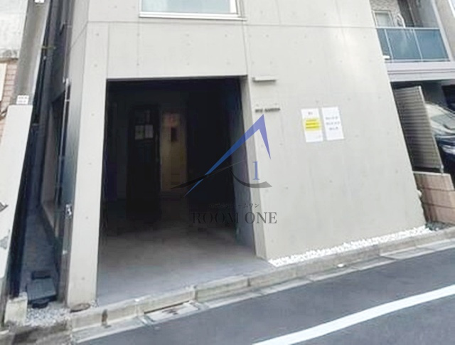 ＲＥＩＺ浅草のエントランス|エントランスです。