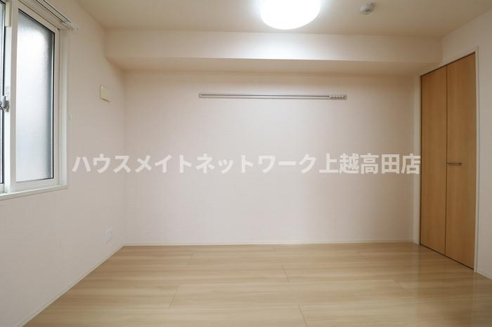 ミズノの内装|洋室4帖