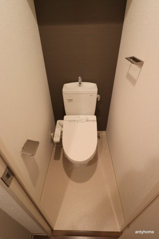 エスリード大阪グランゲート　仲介手数料無料のトイレ