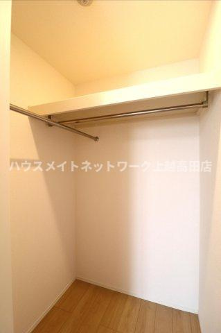 ルノンの収納|ウォークインクローゼット