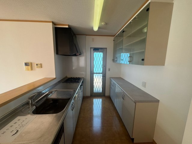 宇都宮市東浦町中古住宅のキッチン