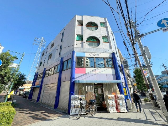 グランシャリオ豊新の外観