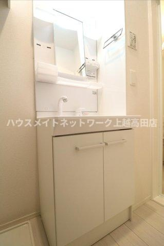 アグレッシブファインの独立洗面台|洗髪洗面化粧台
