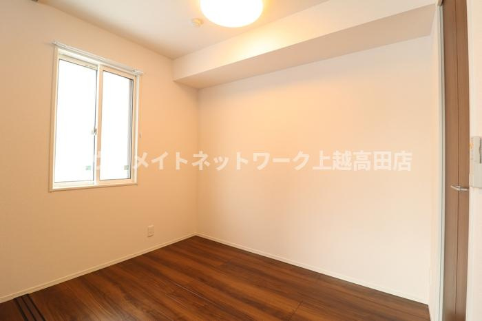 アグレッシブファインの洋室|洋室3帖