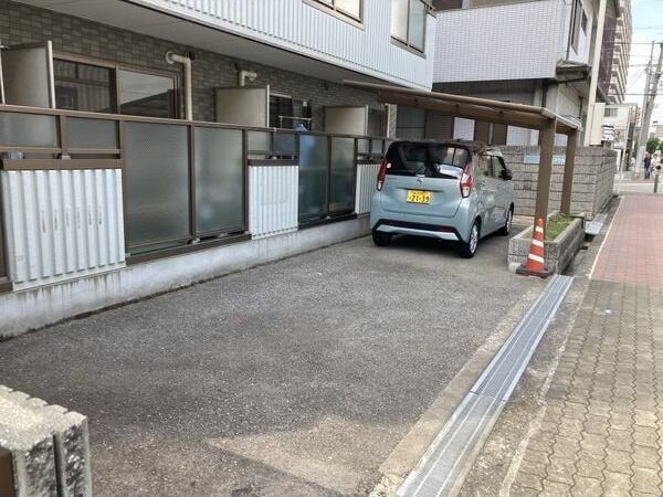  | セリシール関目