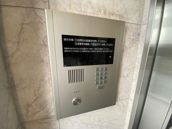  | クイーンライフ新今里