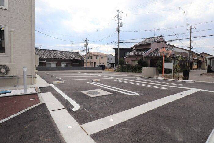 Sunny Side Riverの駐車場