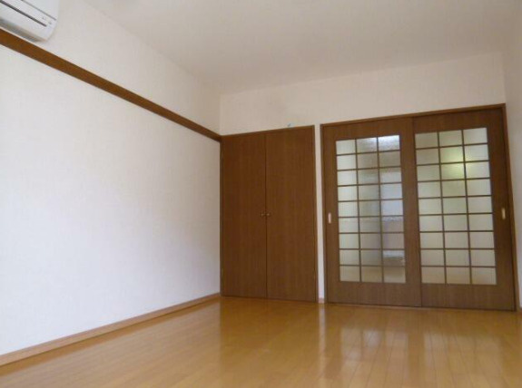 【居間・リビング】 | ブランドール池上 | 6.6帖のお部屋です。