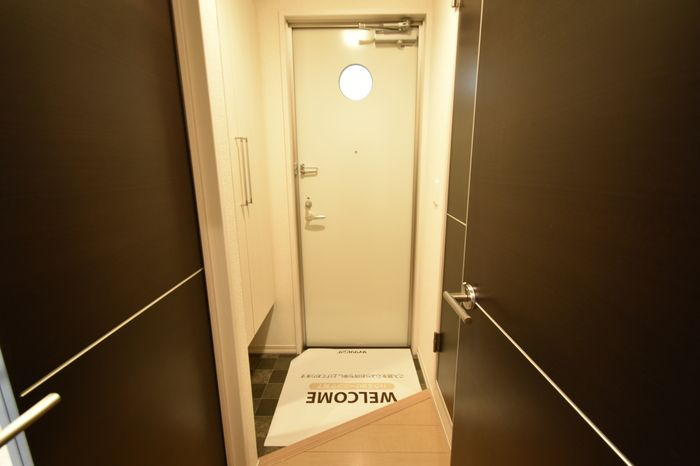 D-Room寺町の玄関