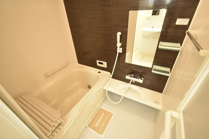 D-Room寺町の浴室