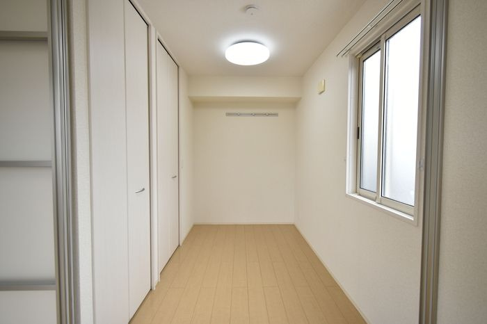 D-Room寺町の洋室