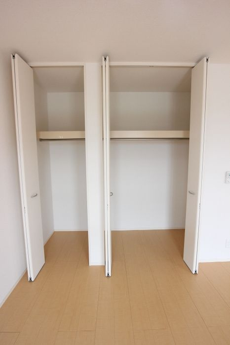 D-room西荒屋　B棟の洋室