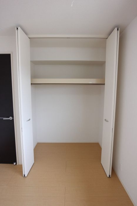 D-room西荒屋　B棟の洋室