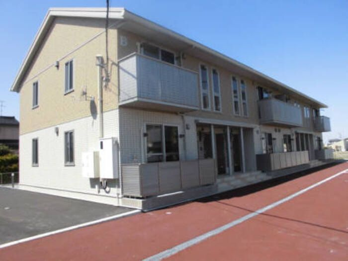 D-room西荒屋　B棟の外観