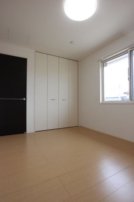 D-room西荒屋　B棟の洋室