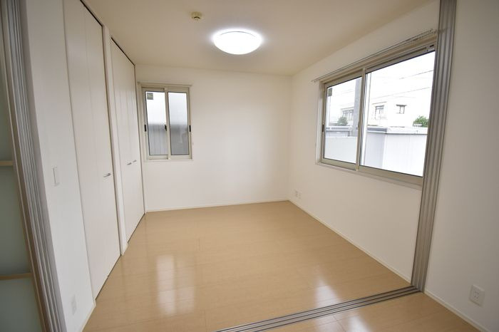 D-room As　Bの洋室