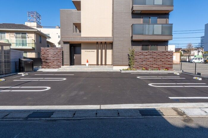 D-Grande東田地方の駐車場