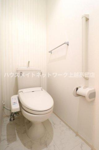 エル デスティーノのトイレ|温水洗浄暖房便座