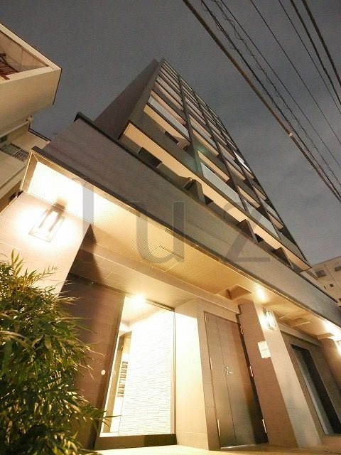 レア横濱戸部駅前の外観