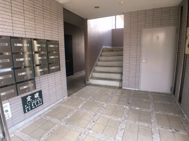【エントランス】 | リバーサイド雅