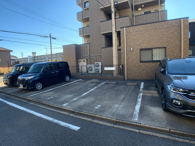 【駐車場】 | ネスト三吉