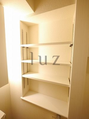 コモド鶴見アネックスの収納