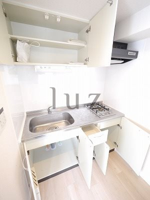 コモド鶴見アネックスのキッチン