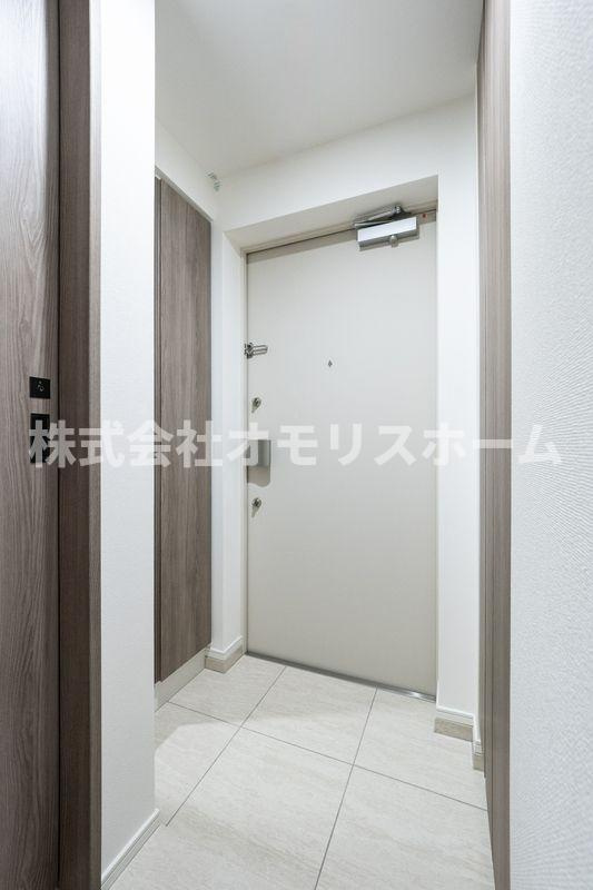 ブライズ大森本町の玄関