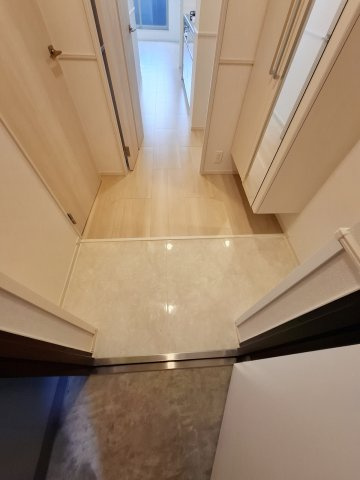 グランヴィル芦屋西の玄関