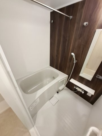 グランヴィル芦屋西の浴室