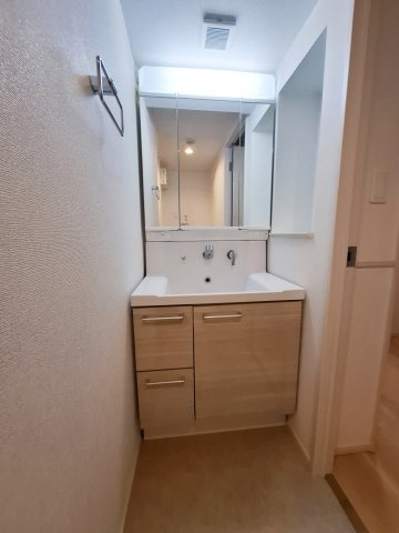 グランヴィル芦屋西の独立洗面台