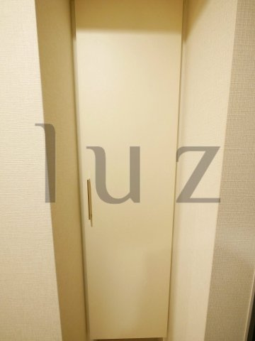 ショウケンレジデンス横浜天王町の玄関