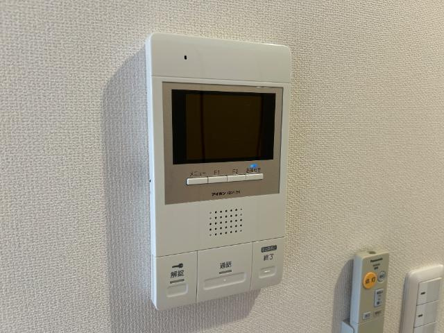 ラヴィ・Ｋの内装|カメラ付インターホン