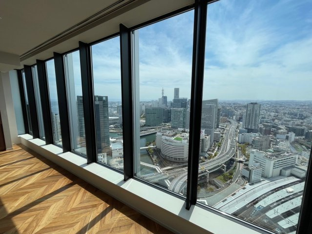 THE YOKOHAMA FRONT TOWERの展望