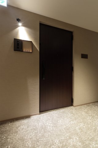 ＭＯＣＸＩＯＮ　ＰＲＥＭＩＵＭ四谷大京町の玄関|※写真は同タイプ住戸です。