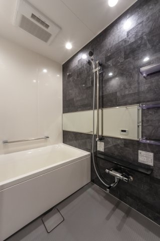 ＭＯＣＸＩＯＮ　ＰＲＥＭＩＵＭ四谷大京町の浴室|※写真は同タイプ住戸です。