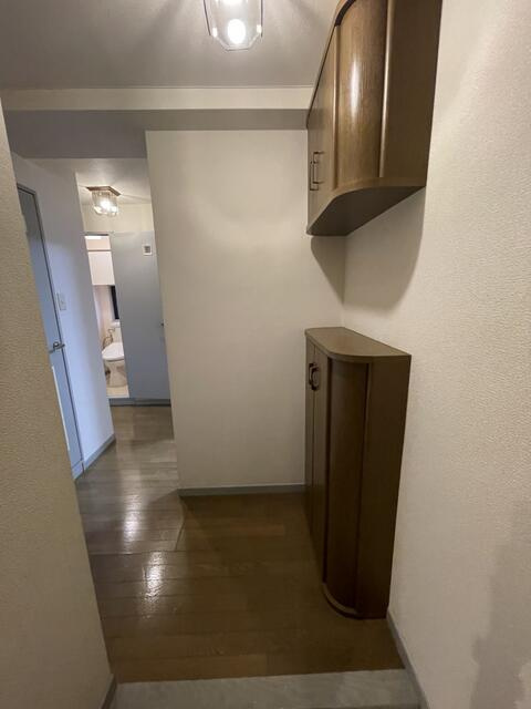 トーア杉並の玄関
