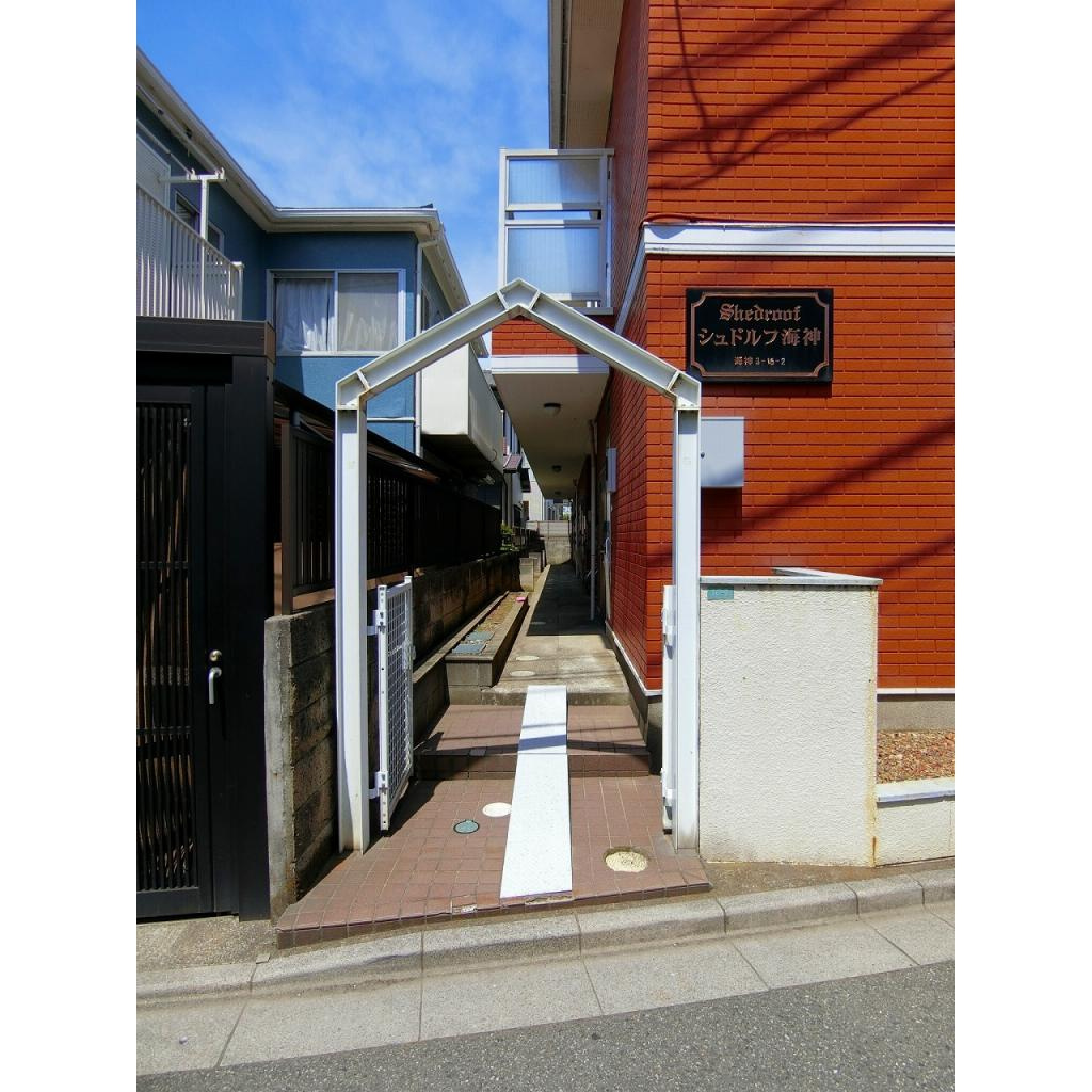 シュドルフ海神のエントランス