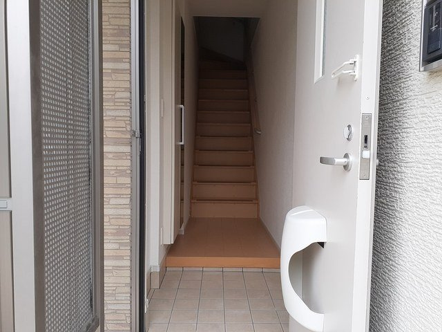 バールハイトＡの玄関