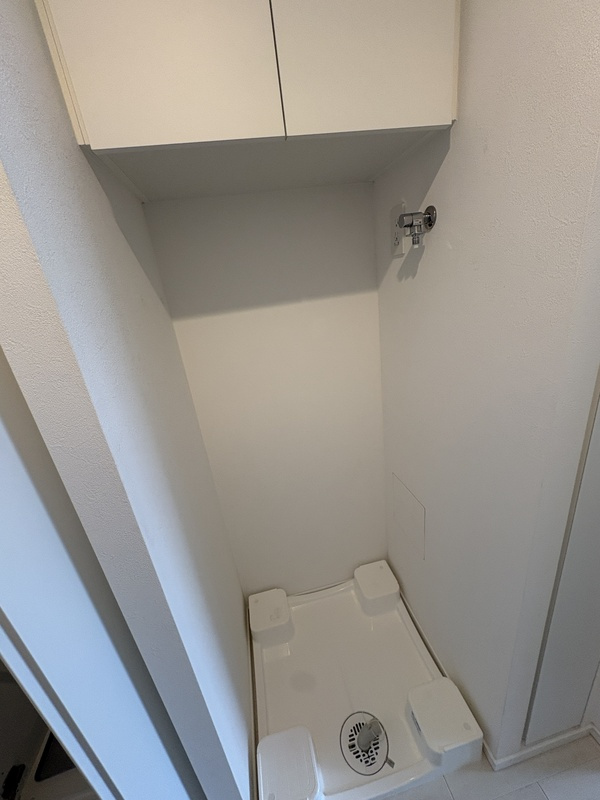 プライムメゾン入谷の洗面所