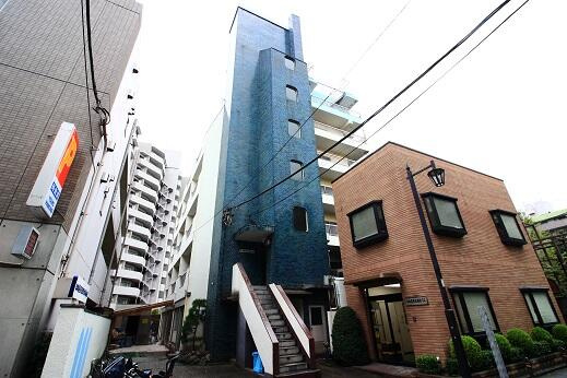 真砂マンションの外観
