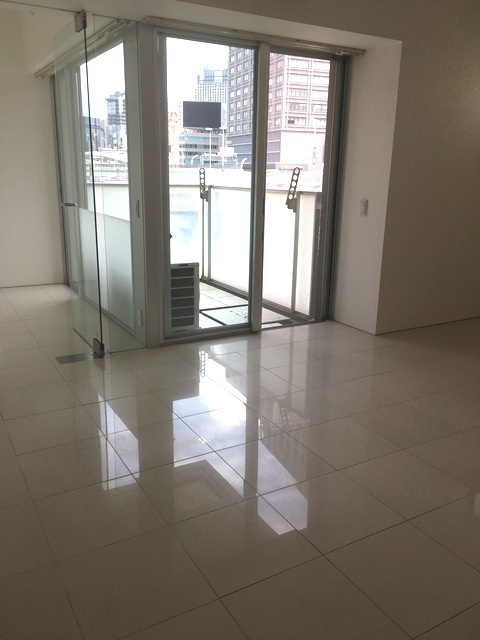 アーバンフラッツ湊町のその他