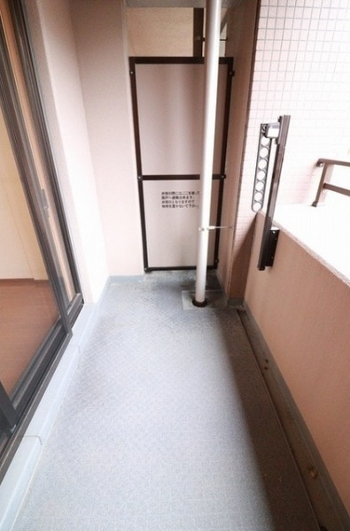 千代田区一番町の賃貸マンションのバルコニー