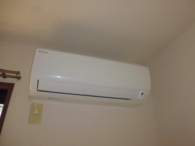 サンライフ東塚Ａの設備|エアコン